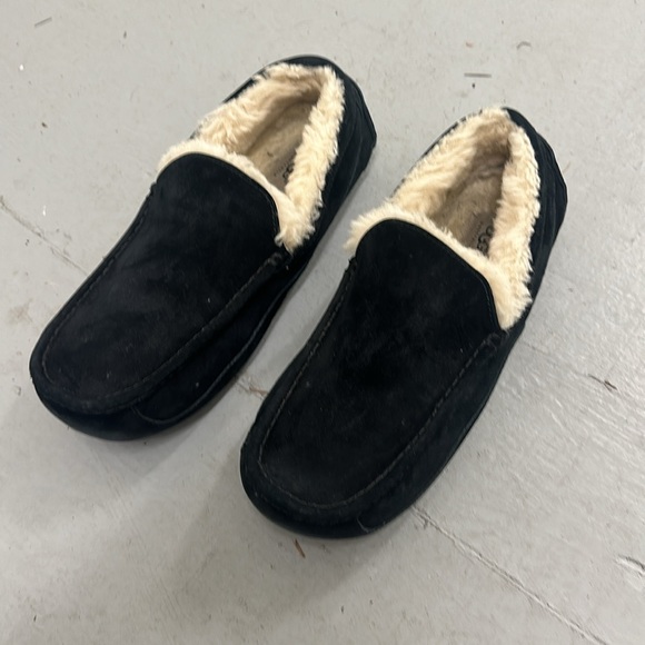 Ugg Suede slippers men’s size 12 black - Picture 2 of 12